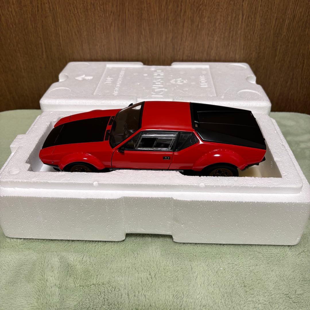 京商1/18 De・Tomaso PANTERA