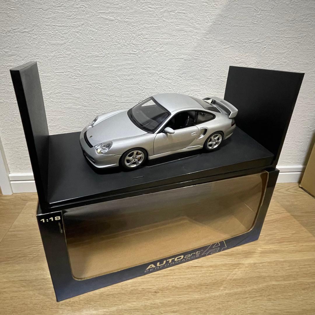 オートアート 1/18 Porsche 911 GT2 シルバー