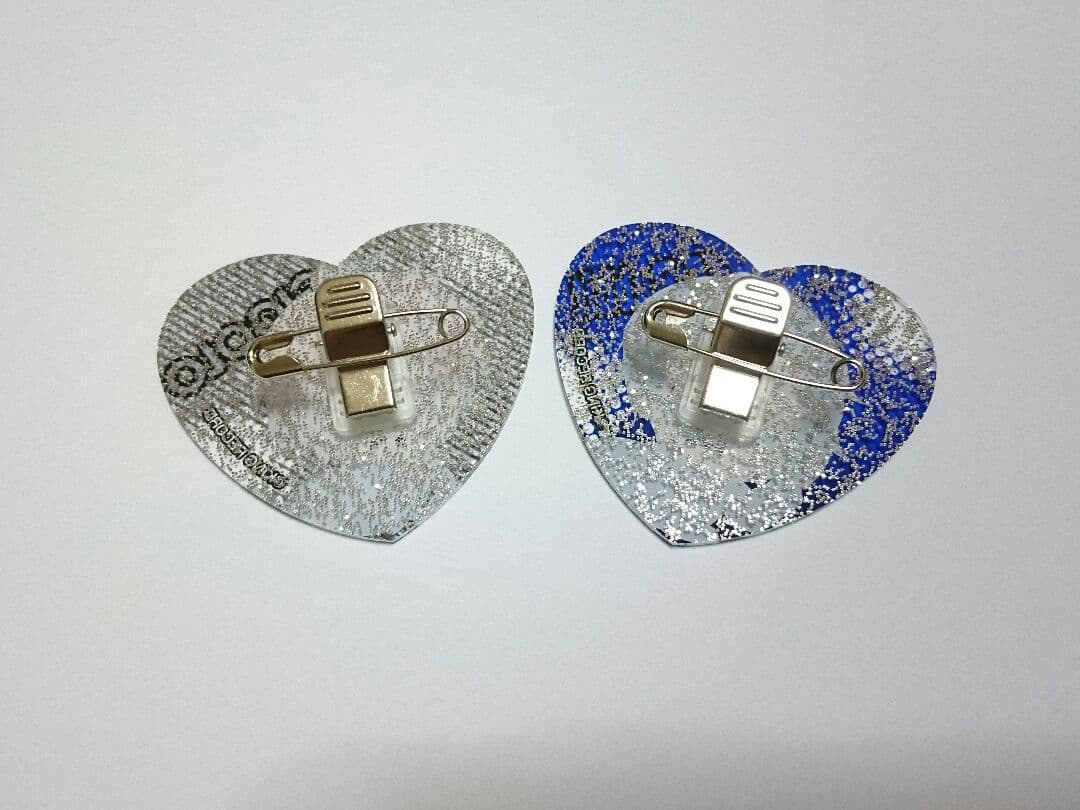 ヒプマイ ハート型 ラメ バッジ