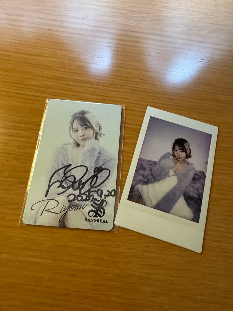 s*a様 りよみんサイン入りカードとチェキセット