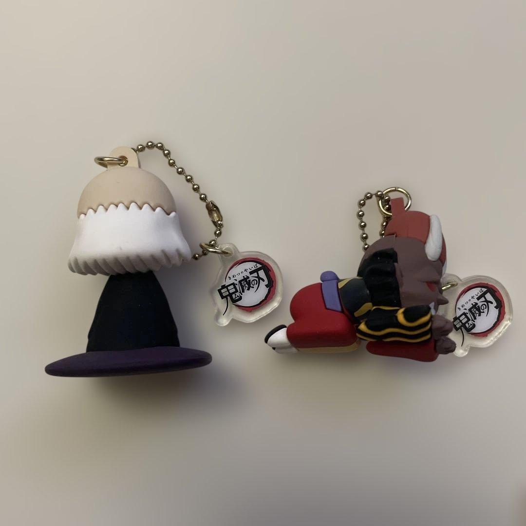 鬼滅の刃　USJ ユニバコレクタブルキーチェーン　炭子ムキムキネズミ半天狗銀子麗