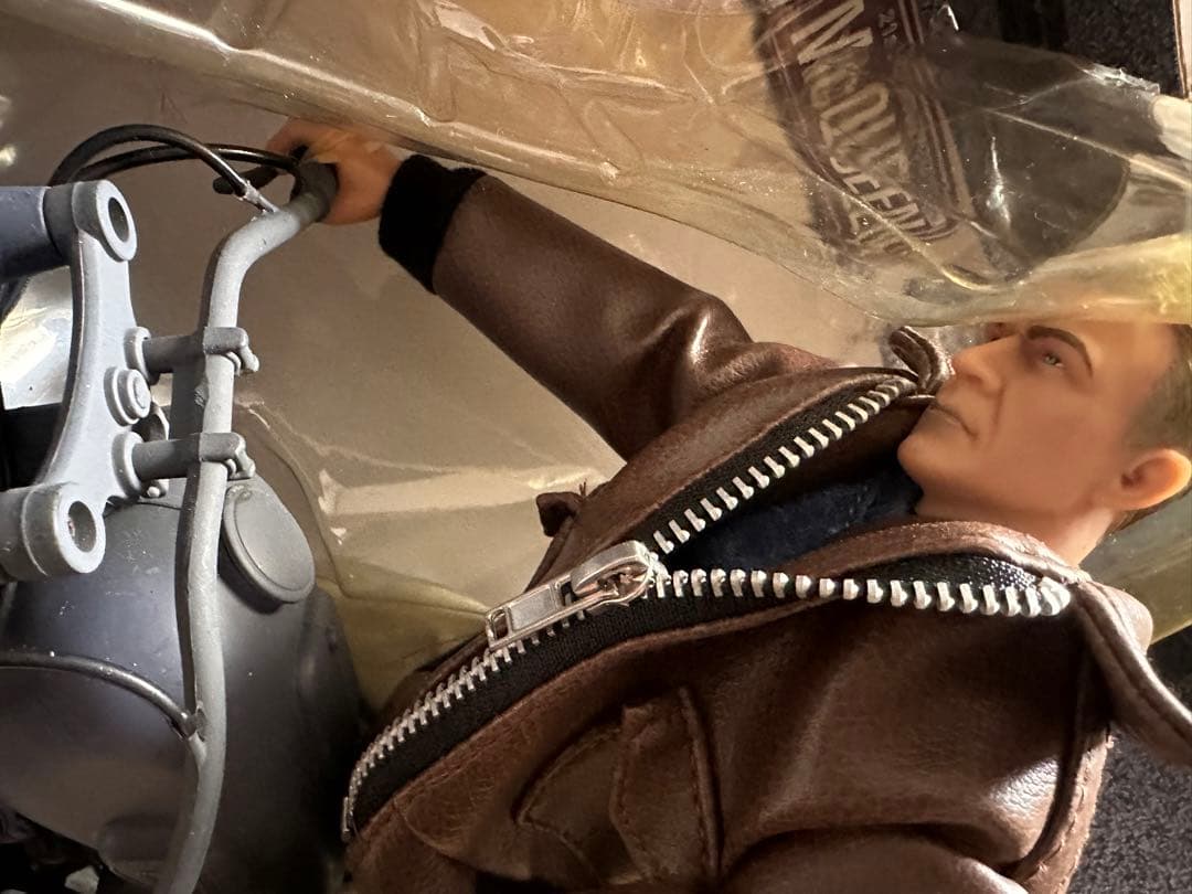 【ジャンク】 スティーブ・マックイーン 映画 大脱走　フィギュア