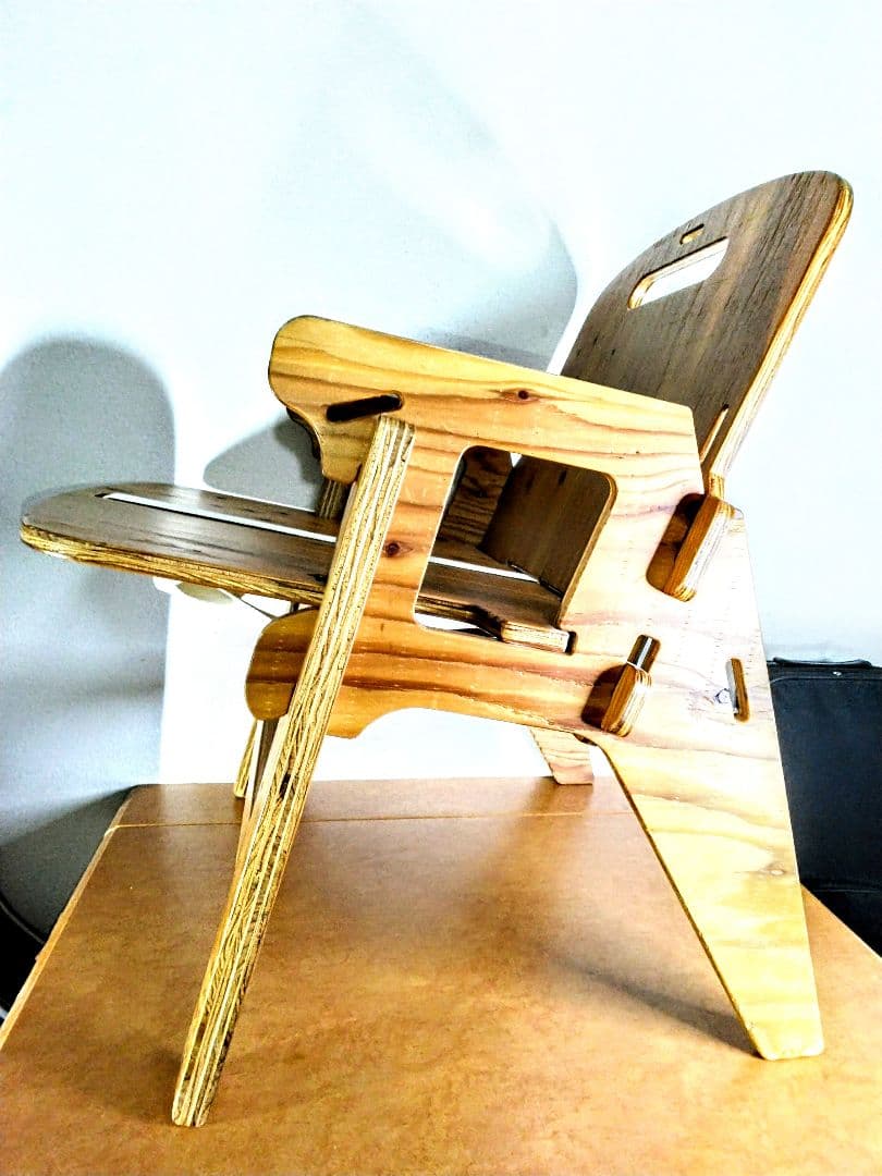 YOKA CHAIR ヨカチェア