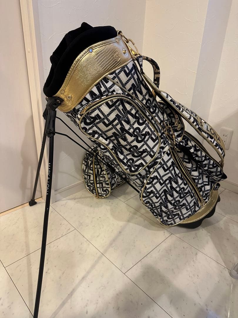 マークアンドアンドロナ　キャディバッグ