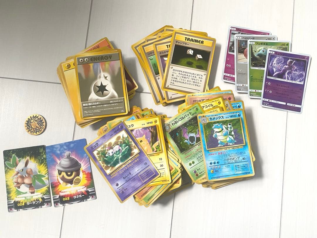 ポケモンカード　旧裏約320枚++4枚+2枚　まとめ売り