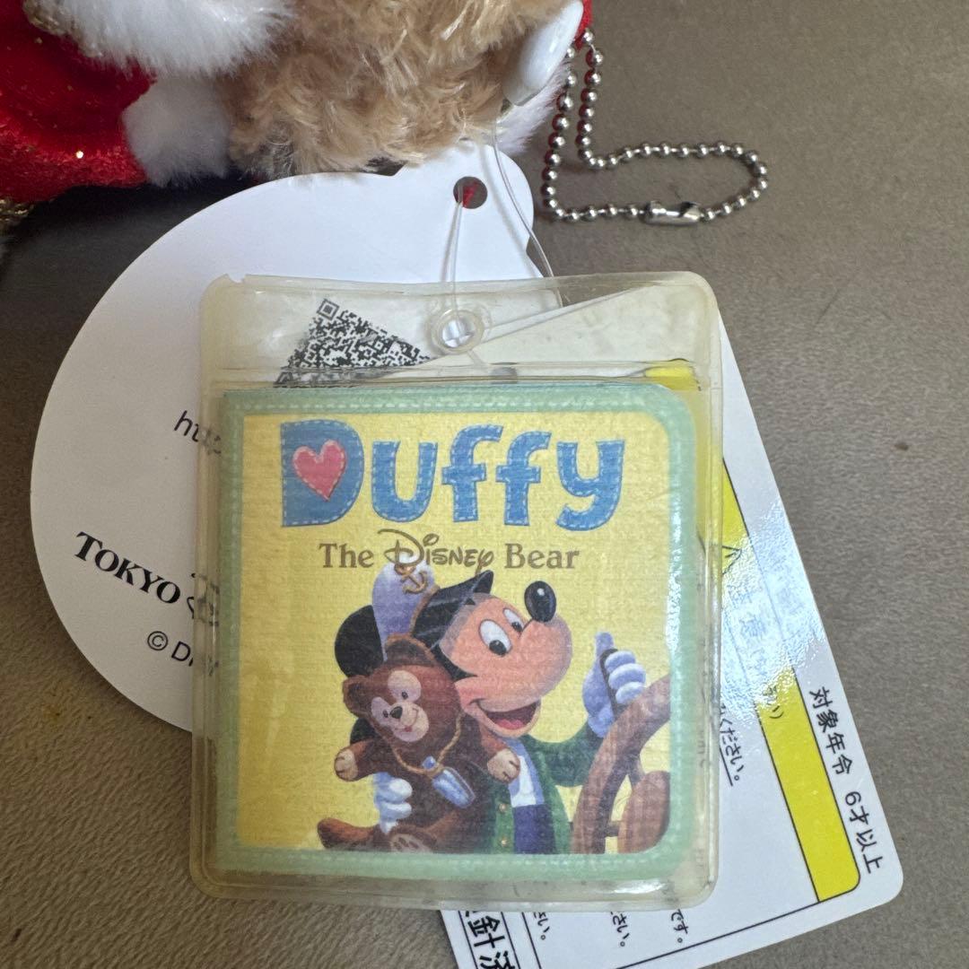 ダッフィー シェリーメイ　クリスマス　ぬいぐるみバッジ