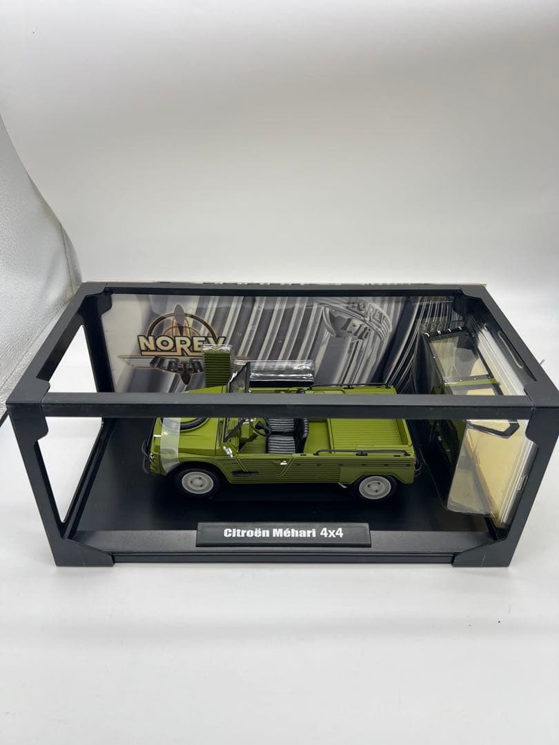 No432ミニカー1/18箱ありNOREV Citroën Mary 4x4