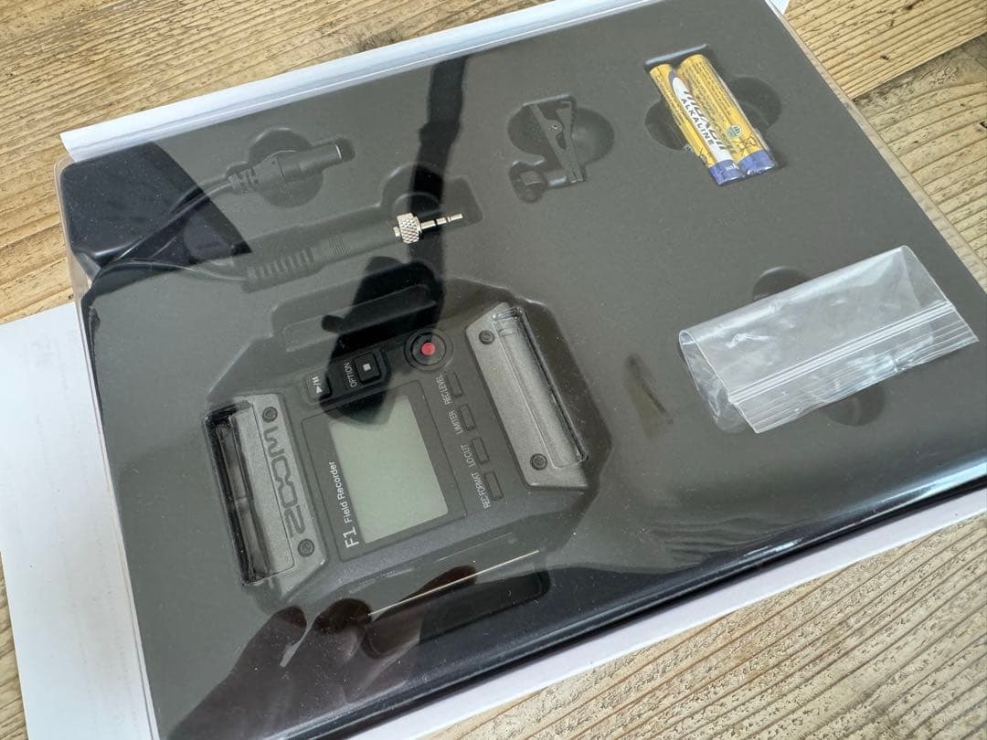 ZOOM ズーム フィールドレコーダー・ラベリアマイク F1-LP