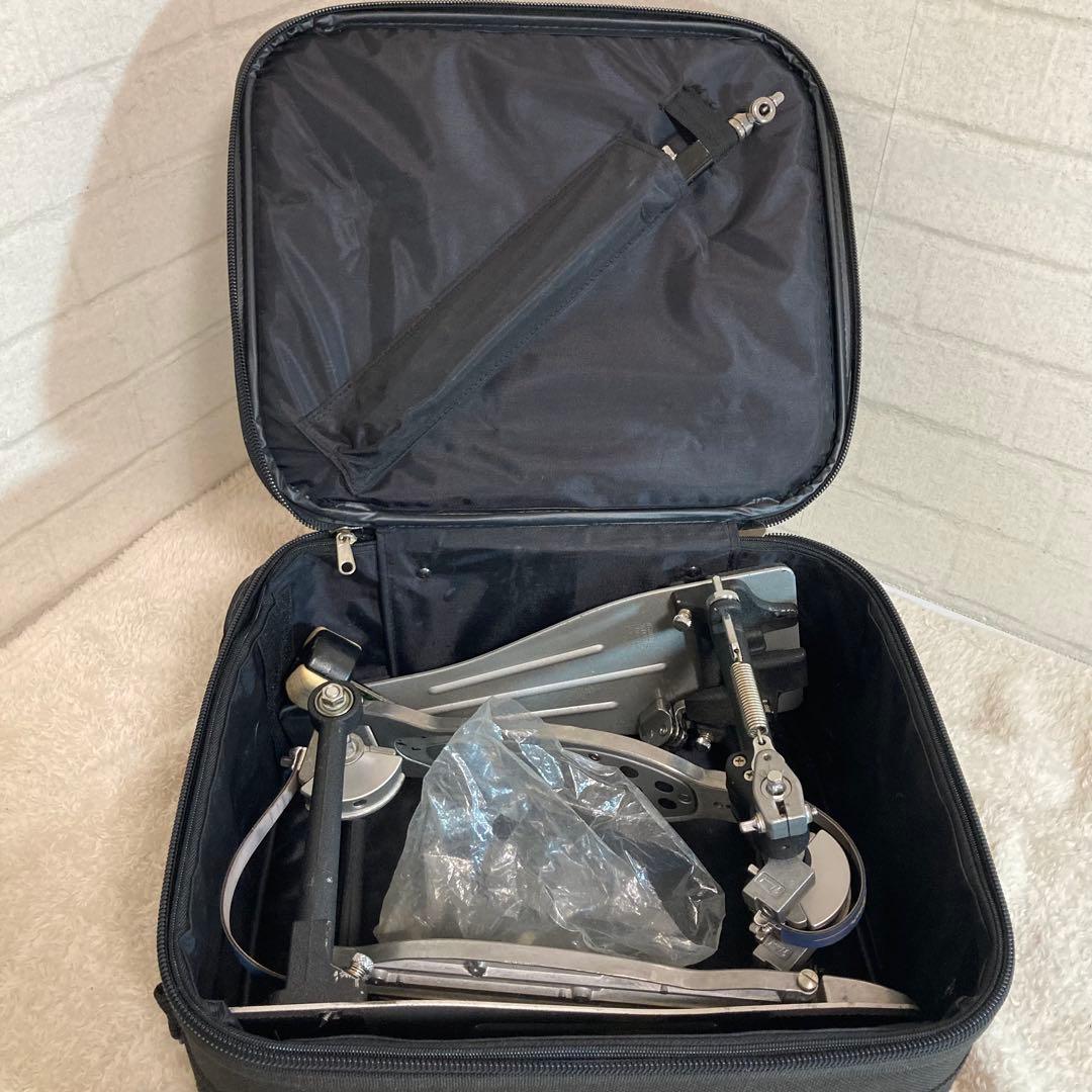 Pearl ツインペダルPー1002エリミネーター シングルチェーン　ケース付き