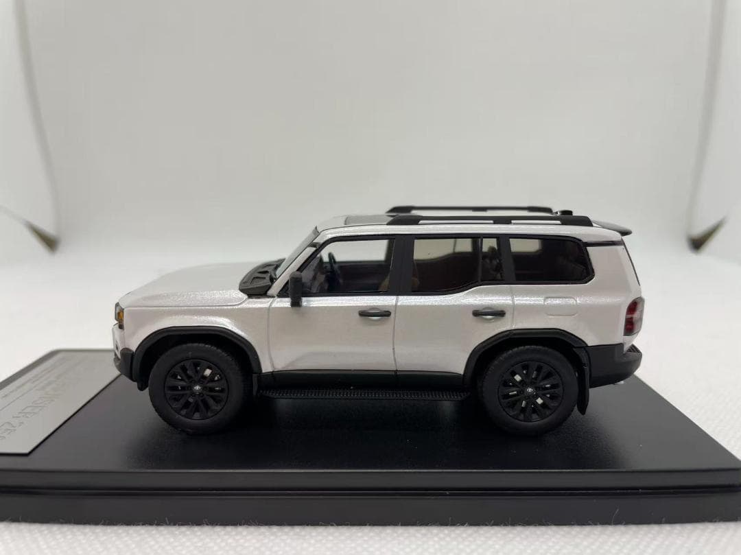 402-666 Hi-Story 1/43 トヨタ ランドクルーザー 250