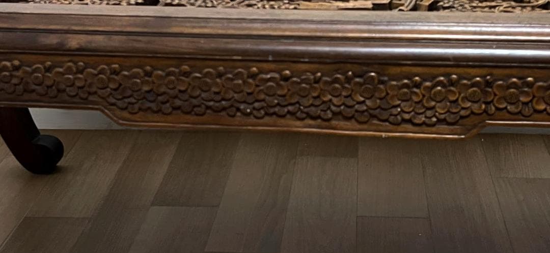 アンティーク家具 細密木彫彫刻　テーブル　高級家具 無垢材 座卓 座敷机