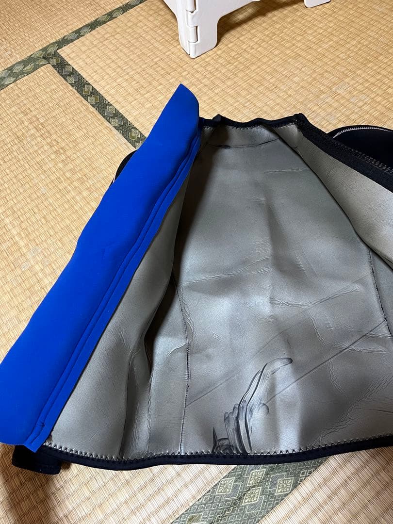 3mm ウエットスーツ　ツーピース