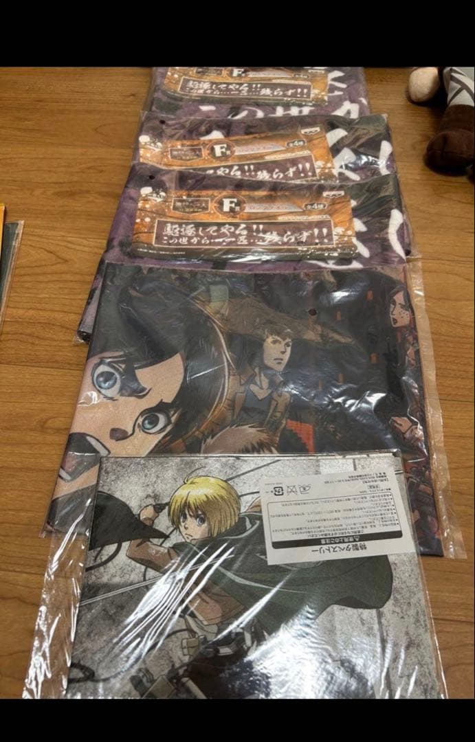 進撃の巨人　グッズセット