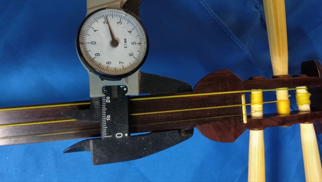 細棹　三味線　大正10年（1921年）104年前に製作された物を再生しました。