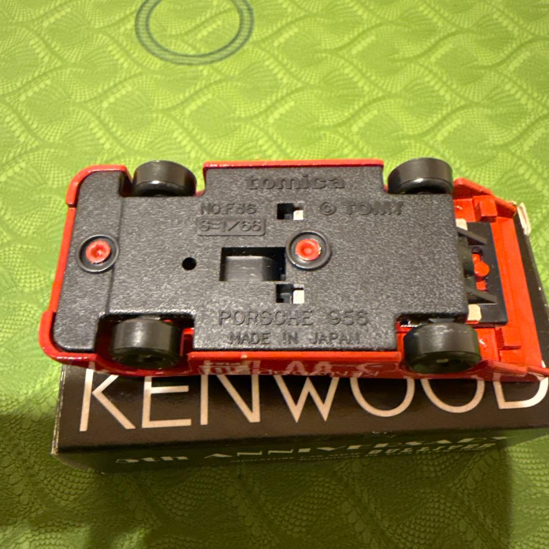 トミカ　ケンウッド ポルシェ 956のミニカー
