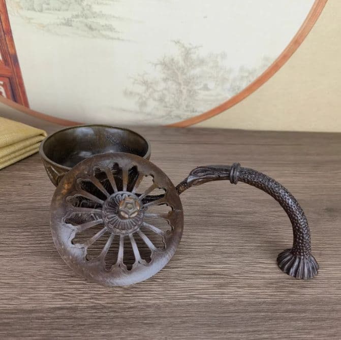 銅器 香炉 風水グッズ 小物 装飾品 工芸品 美術品 置物