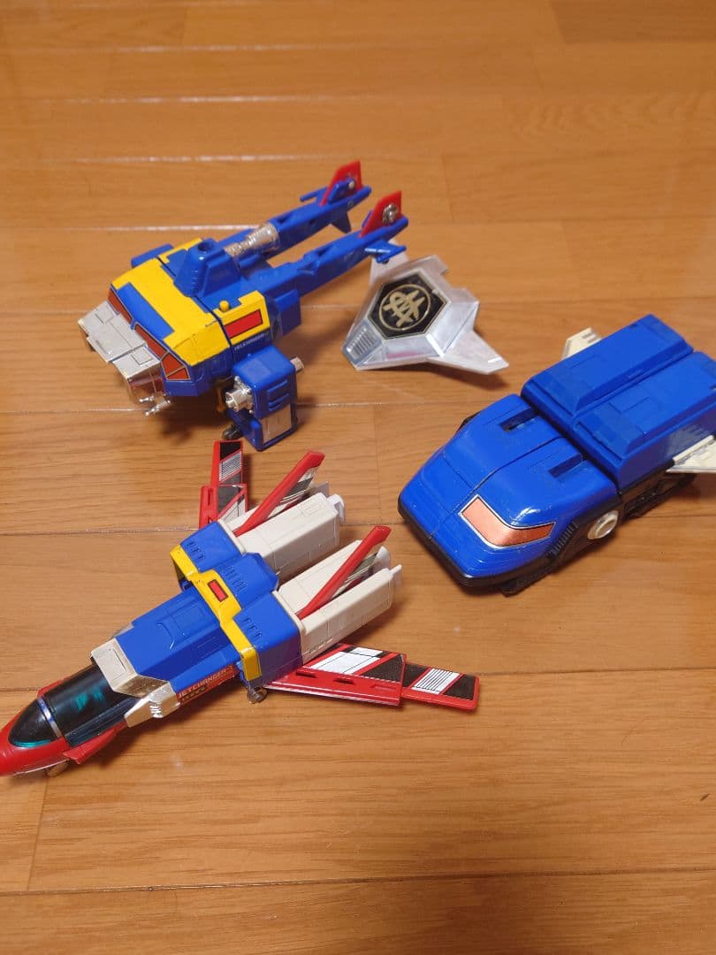 チェンジロボ　DX デラックス超合金　シャトルベース　ビッグスケール