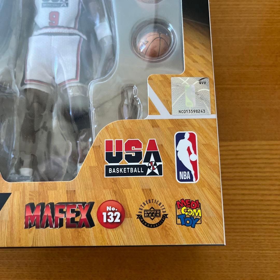 MAFEX Michael Jordan（1992 TEAM USA）