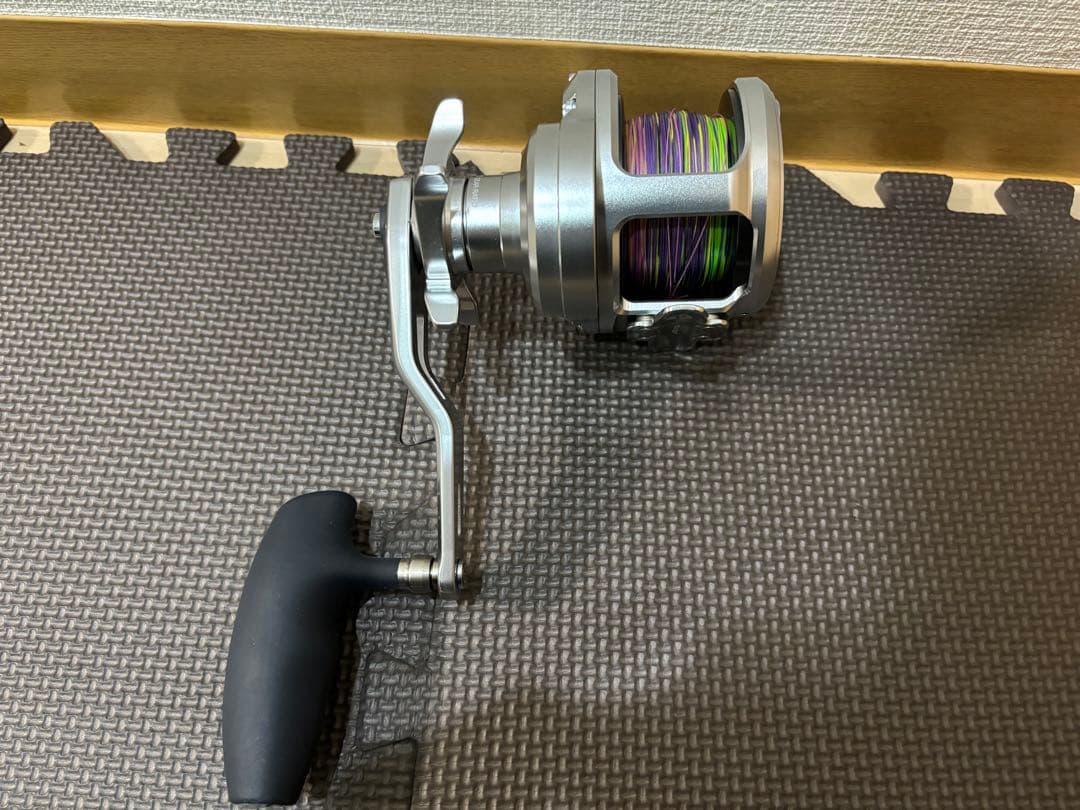 【美品】シマノ　オシアジガー4000 パワーギア　ジギングリール