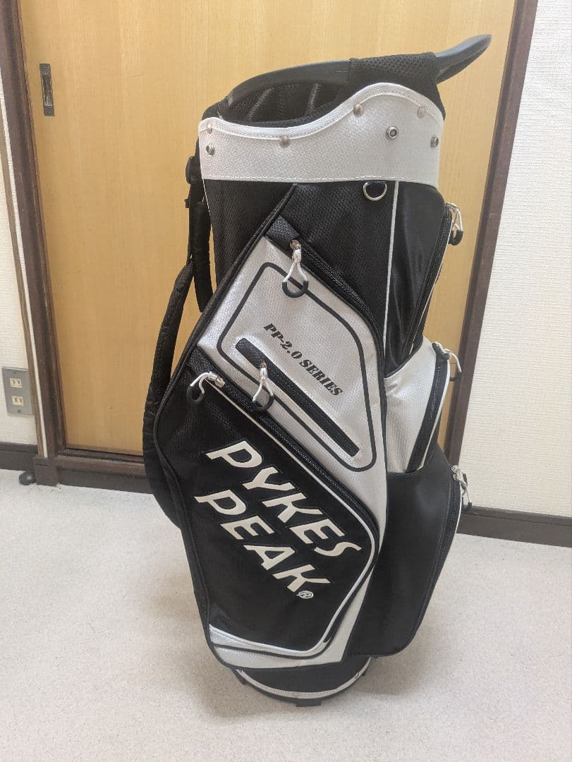 PYKES PEAKキャディーバッグ✨