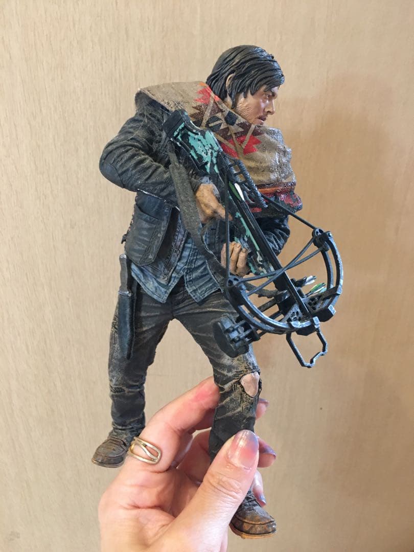 ダリル・ディクソン フィギュア ウォーキング・デッド