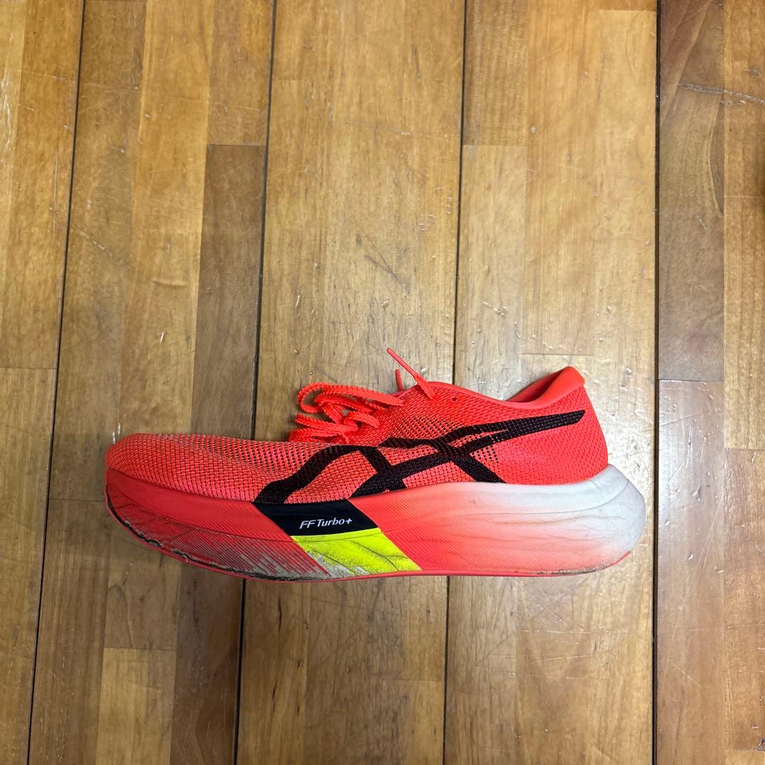 ASICS SPEED SKY PARIS 27センチ