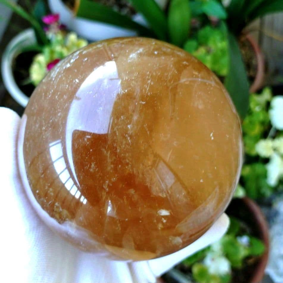 割引特価☆キラキラ☆虹入ゴールデンカルサイト丸玉　スフィア1.7Kg　木製台座付