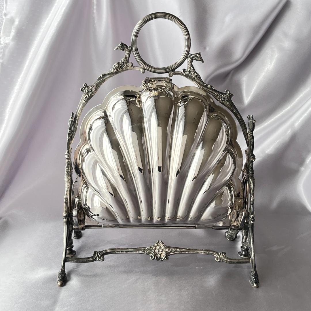 【英国】 ビクトリアン グリフィンのビスケットウォーマー【シルバープレート】