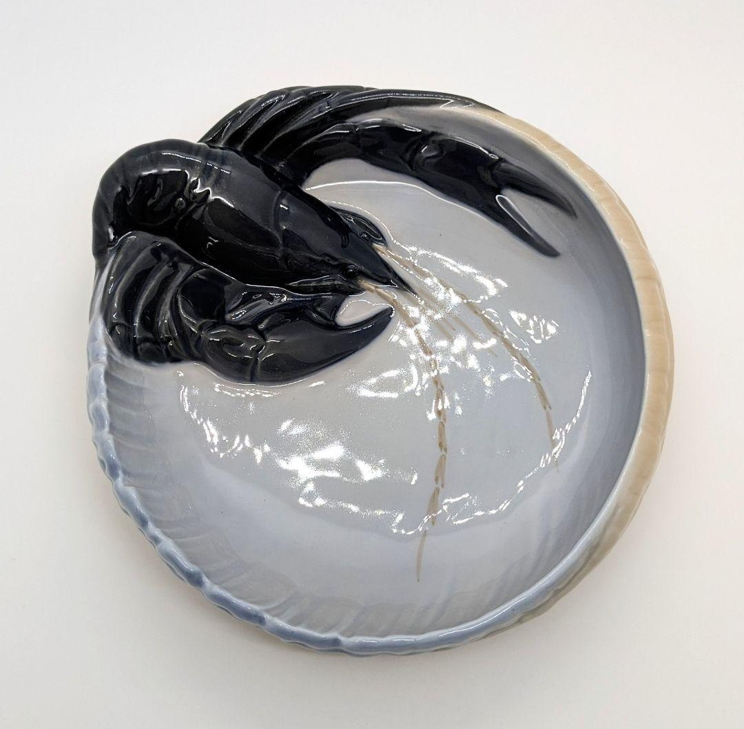 芸術性と希少性が織りなす逸品、ロイヤルコペンハーゲン「ロブスターデッシュ」