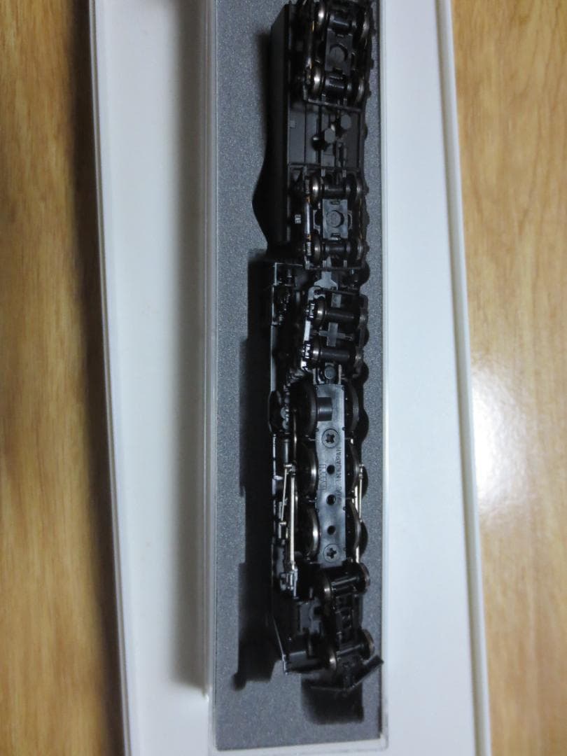 NゲージC62型蒸気機関車（２号機）と客車オユ10