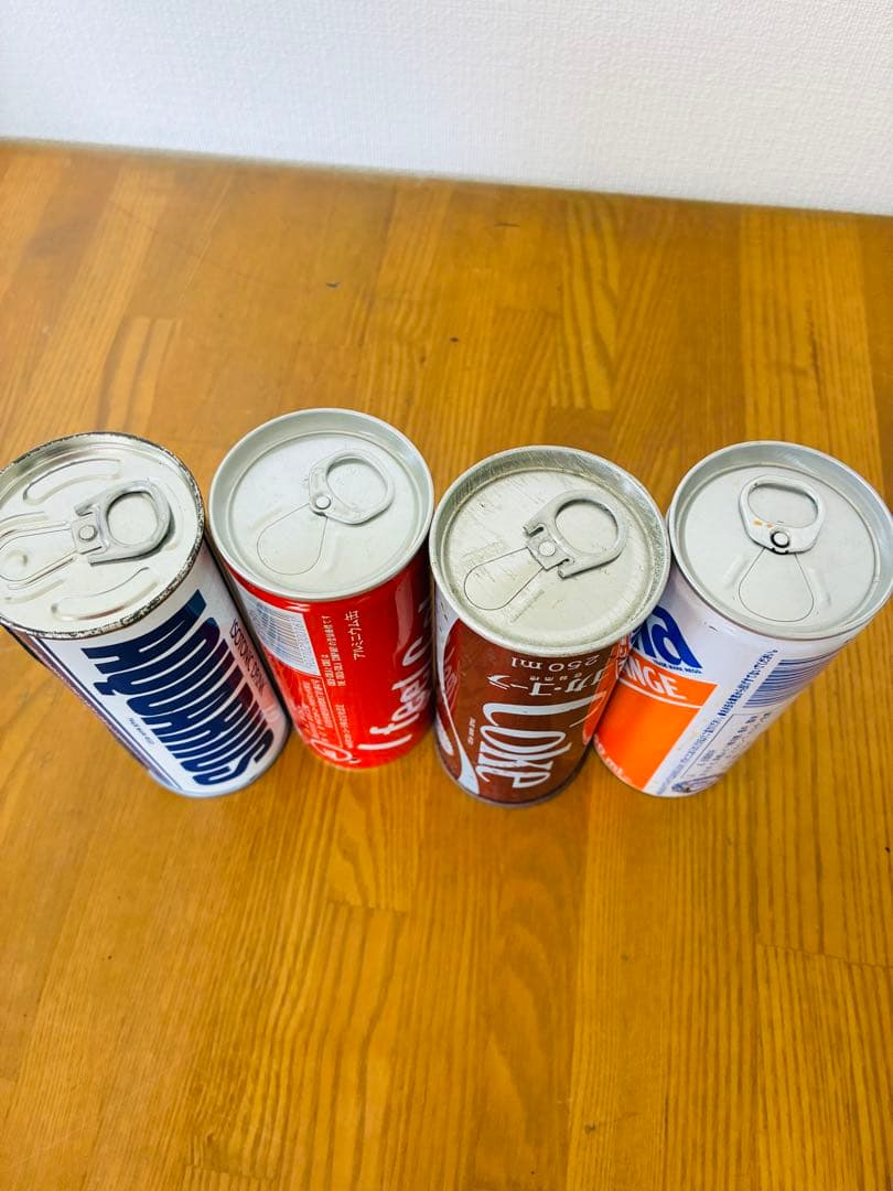 昭和レトロ　缶ジュース　80年代90年代　ファンタ　コーラ　懐かしいアンティーク