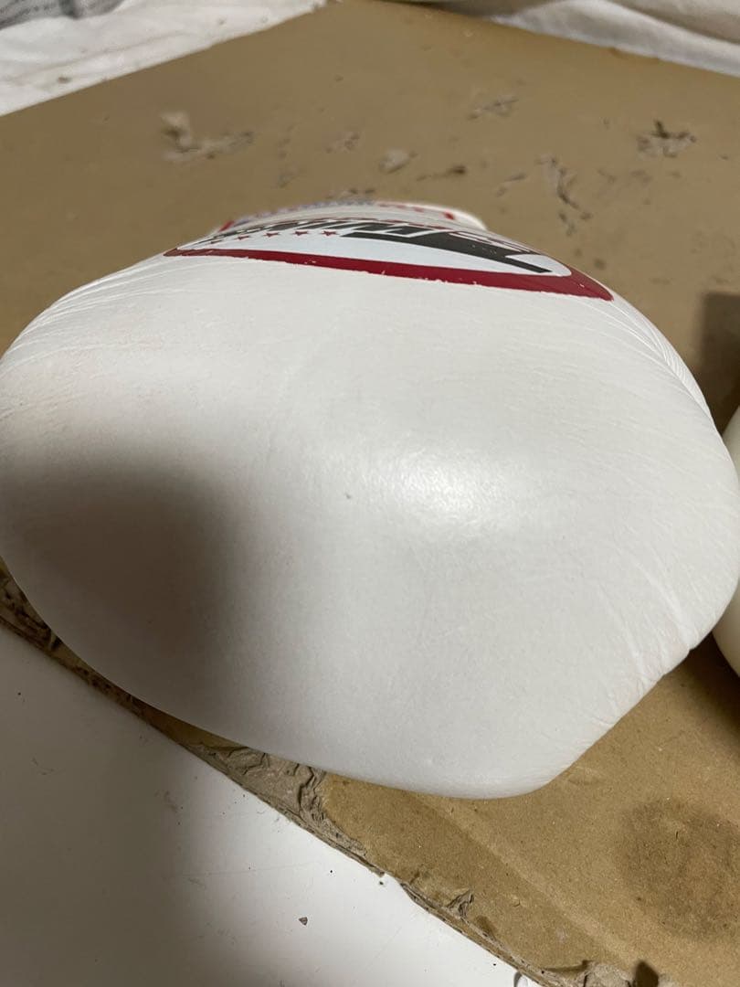 TWINS SPECIAL ボクシンググローブ　 8oz 紐式　本革　ホワイト