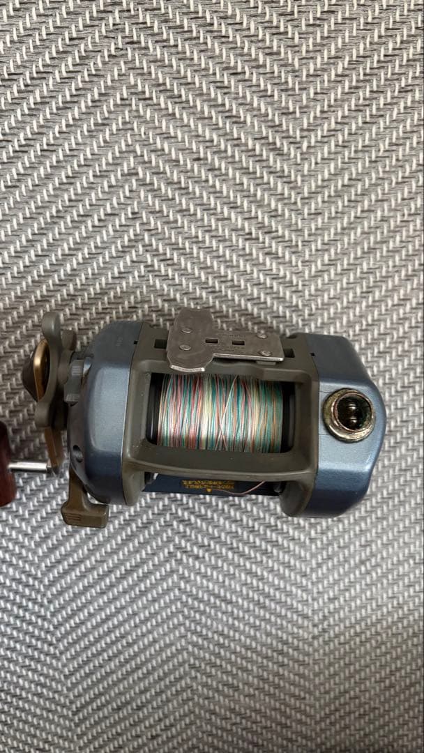 SLS 電動リール グレー