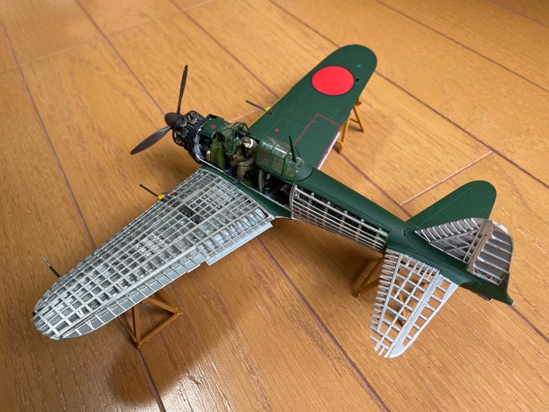 ハセガワ1/48 零戦(半スケルトンver) 帝国海軍戦闘機 プラモデル完成品