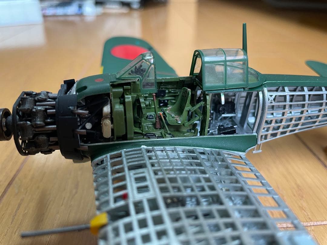 ハセガワ1/48 零戦(半スケルトンver) 帝国海軍戦闘機 プラモデル完成品