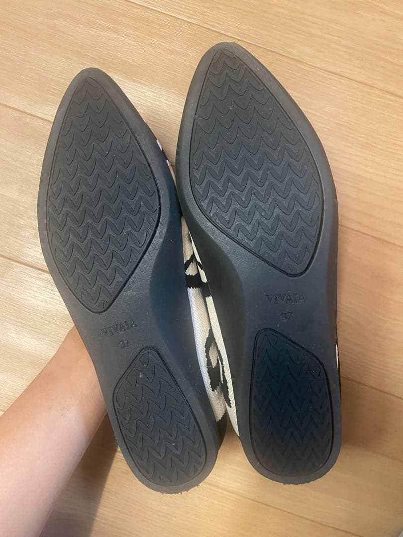 VIVAIA 37 ヴィヴァイア　フラットシューズ
