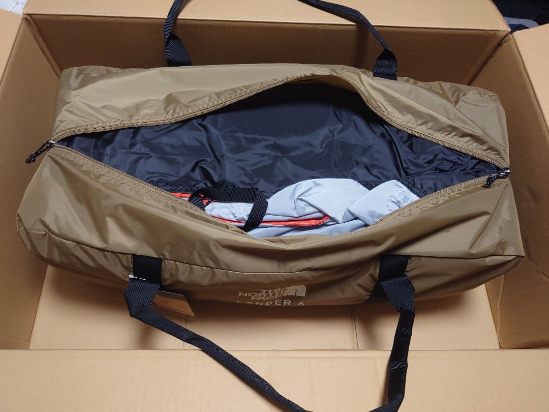 ノースフェイス ランダー６ケルプタン 新品未使用 限界価格の為 値下げ不可