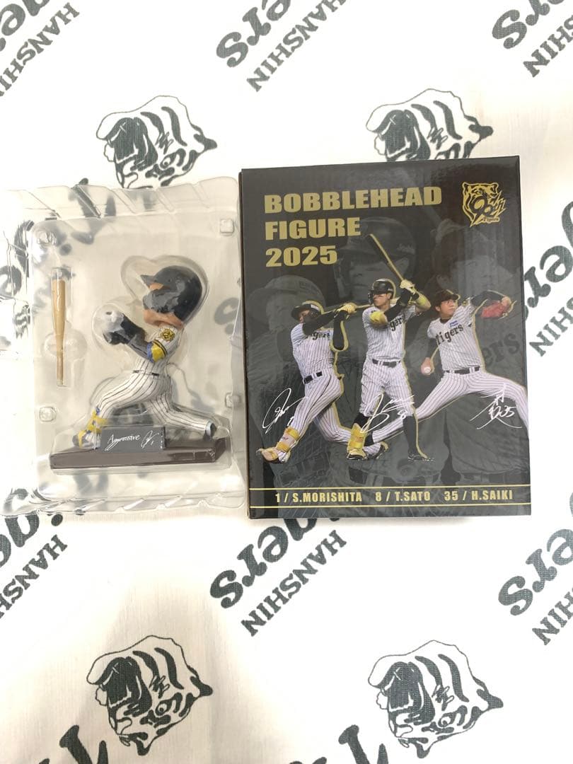 ボブルヘッドフィギュア 2025 阪神タイガース　才木　森下　佐藤　3個セット