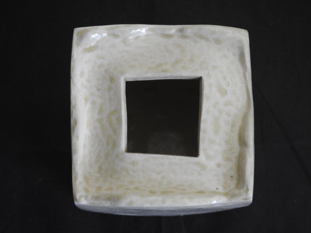 花入　鈴木治　共箱　４２７