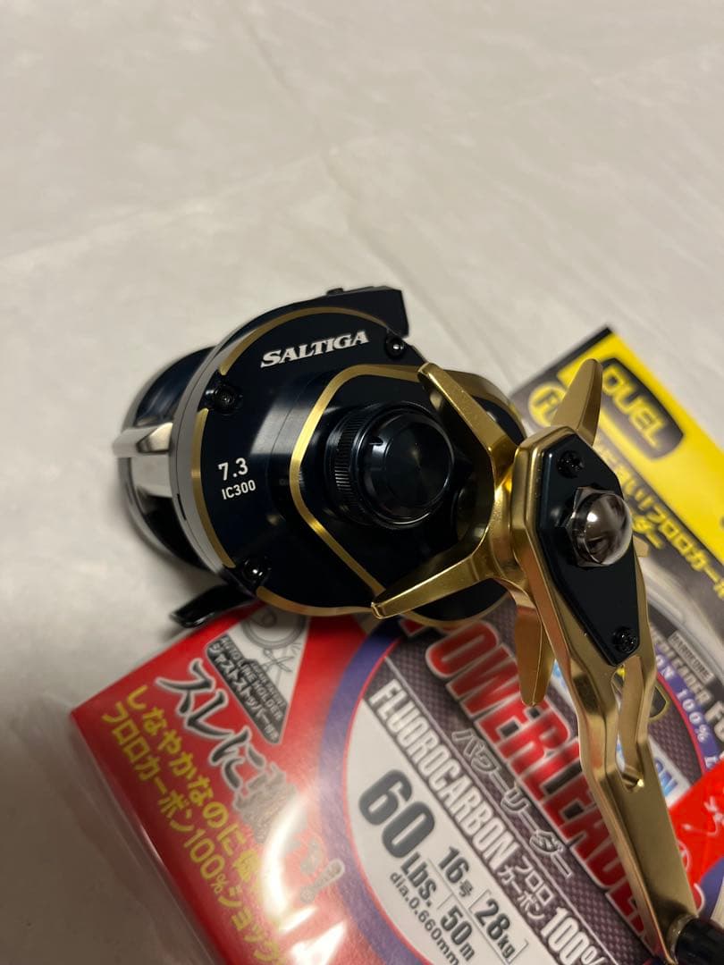 ゆう　ダイワ ソルティガIC 300 H-SJ リール