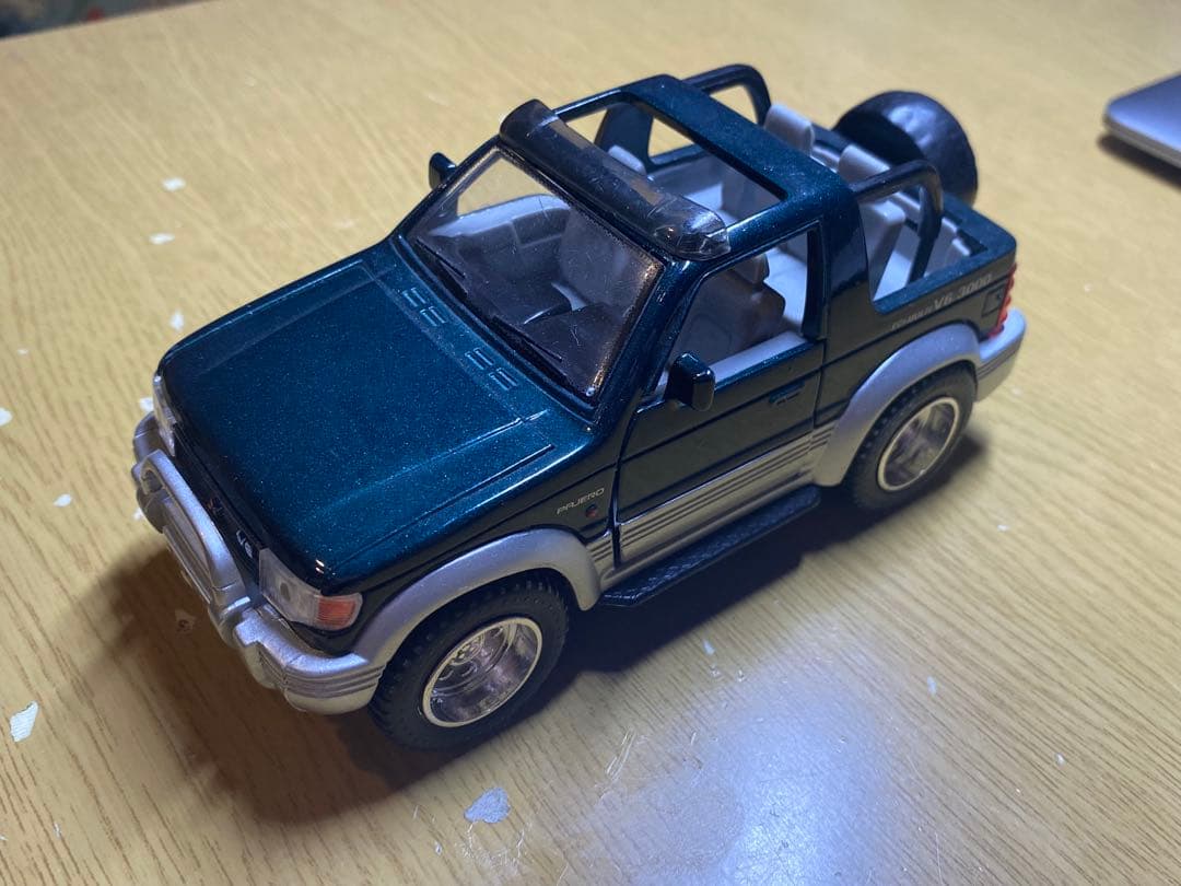 三菱 パジェロ ソフトトップ プルバックカー 1/24 当時物