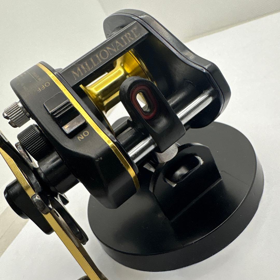 Daiwa MILLIONAIRE st-10AC8ハイスピード ベイトリール