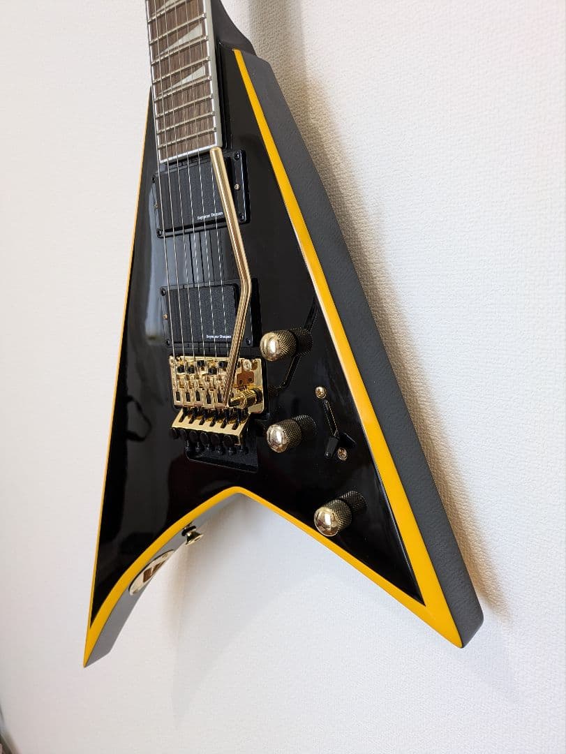 美品　Jackson X Series Rhoads RRX24