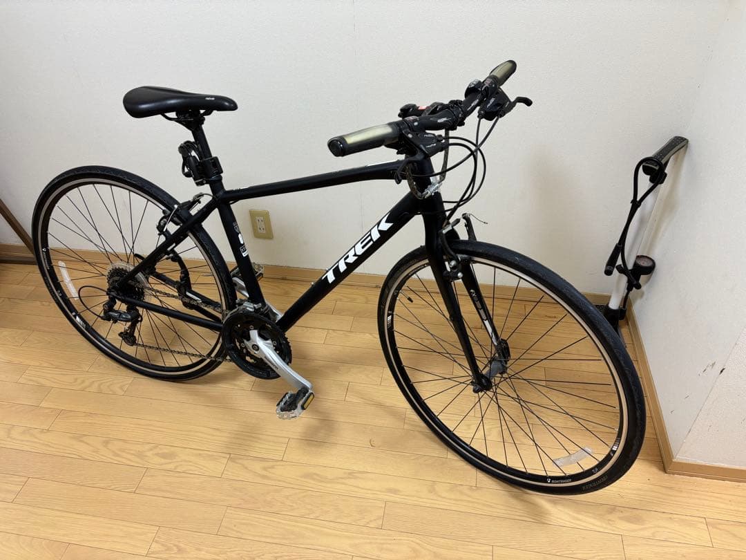 TREK クロスバイク FX7.4