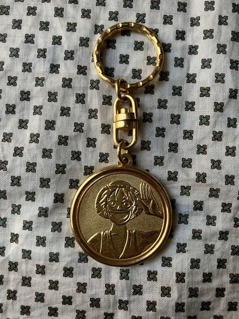 モンキー・D・ルフィー　金のメダル