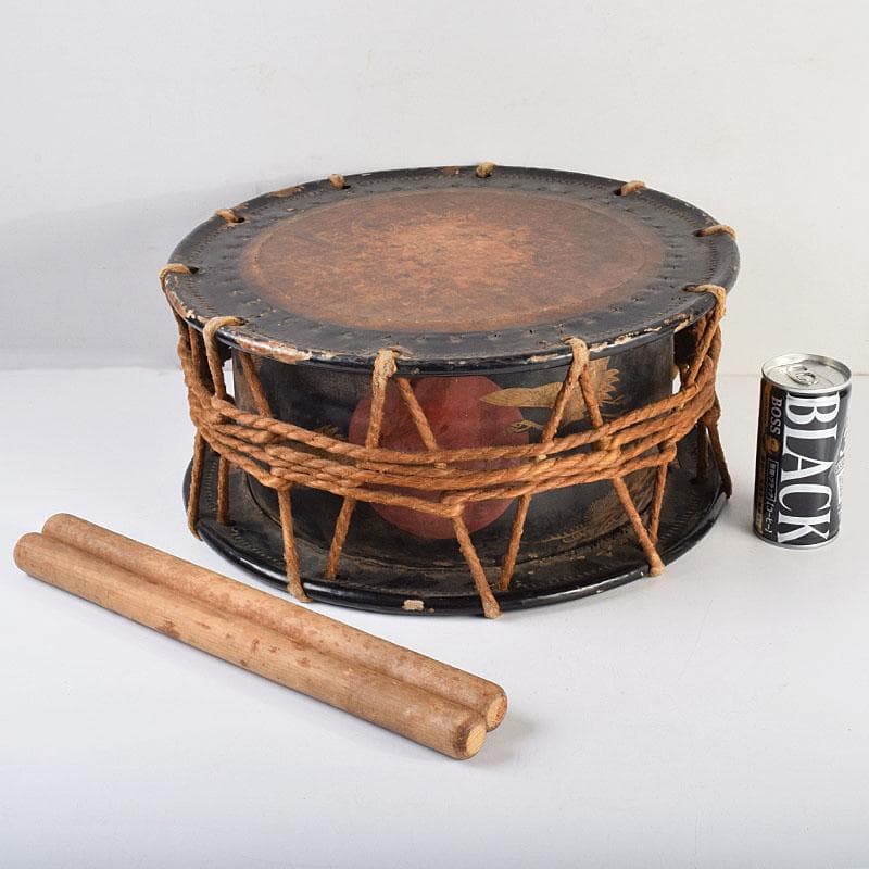 和楽器　和太鼓　日の出松鶴蒔絵　締太鼓　撥付　V　R9351B