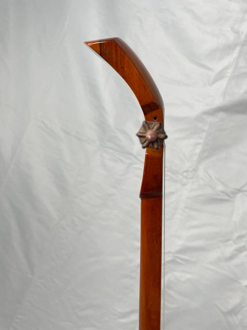 沖縄三線 実入りチーク/チュン木 人工皮 スンチ塗り