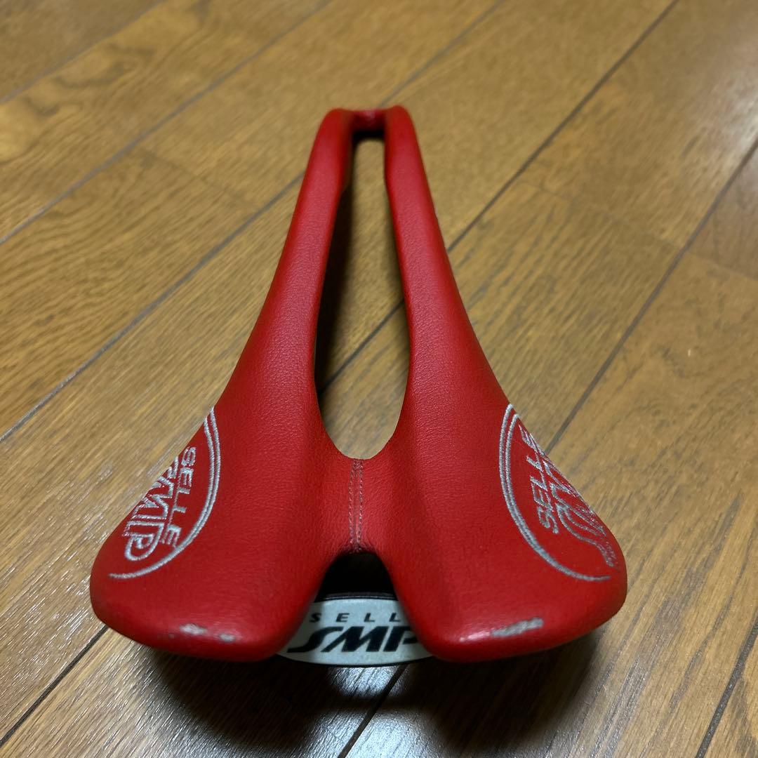Selle Italia Composite レッドサドル
