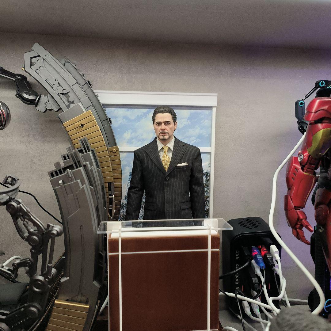 トニー・スターク フィギュア アイアムアイアンマン スーツセット スタンド付き