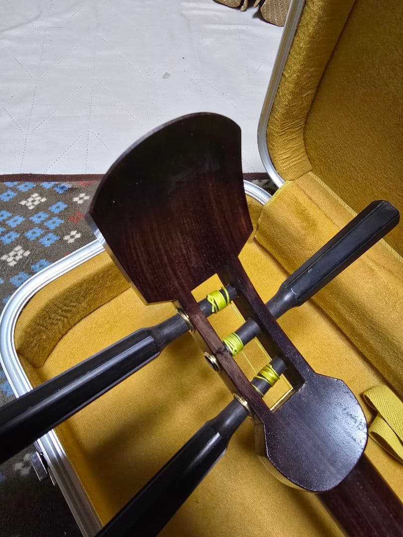 すぐ弾けます！三味線本体 　破けなし　中棹2.7センチ